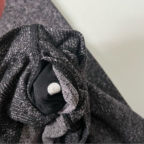 Lululemon Wunder Under High Rise 6 - Picture 7 of 11